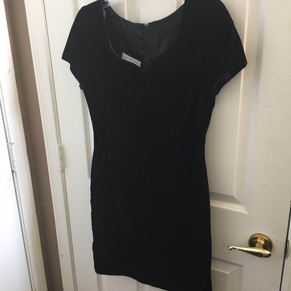 FINAL MARKDOWN Classic Scott McClintock velvet co… - image 1